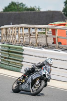 Middle Group Silver_Grey Bikes